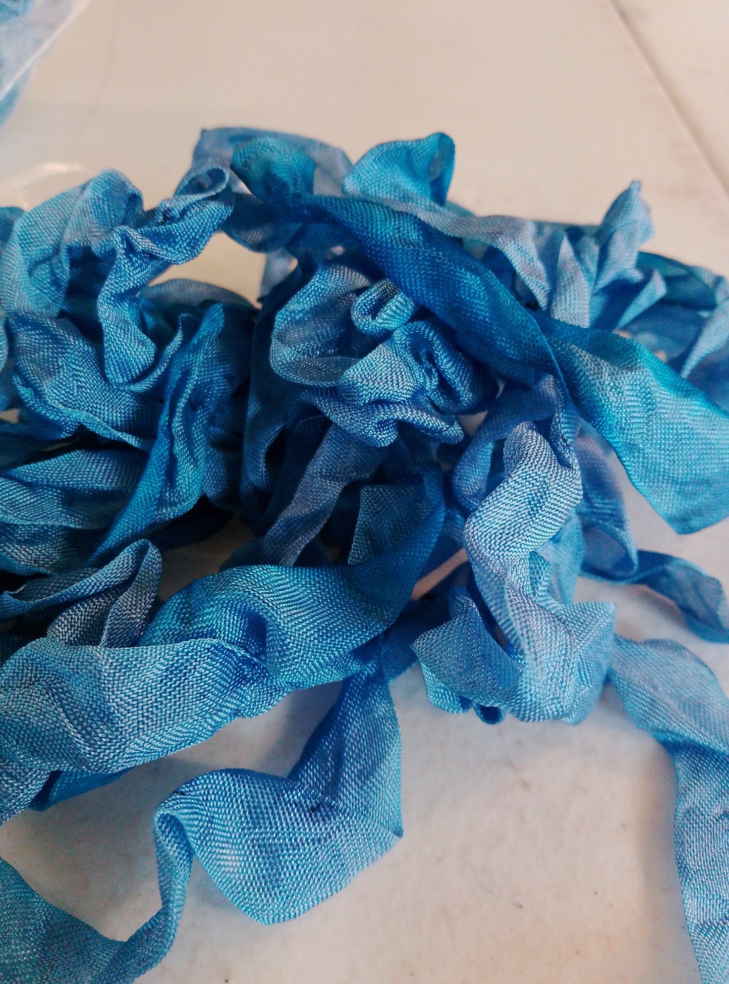 5 yds - Blue seam binding
