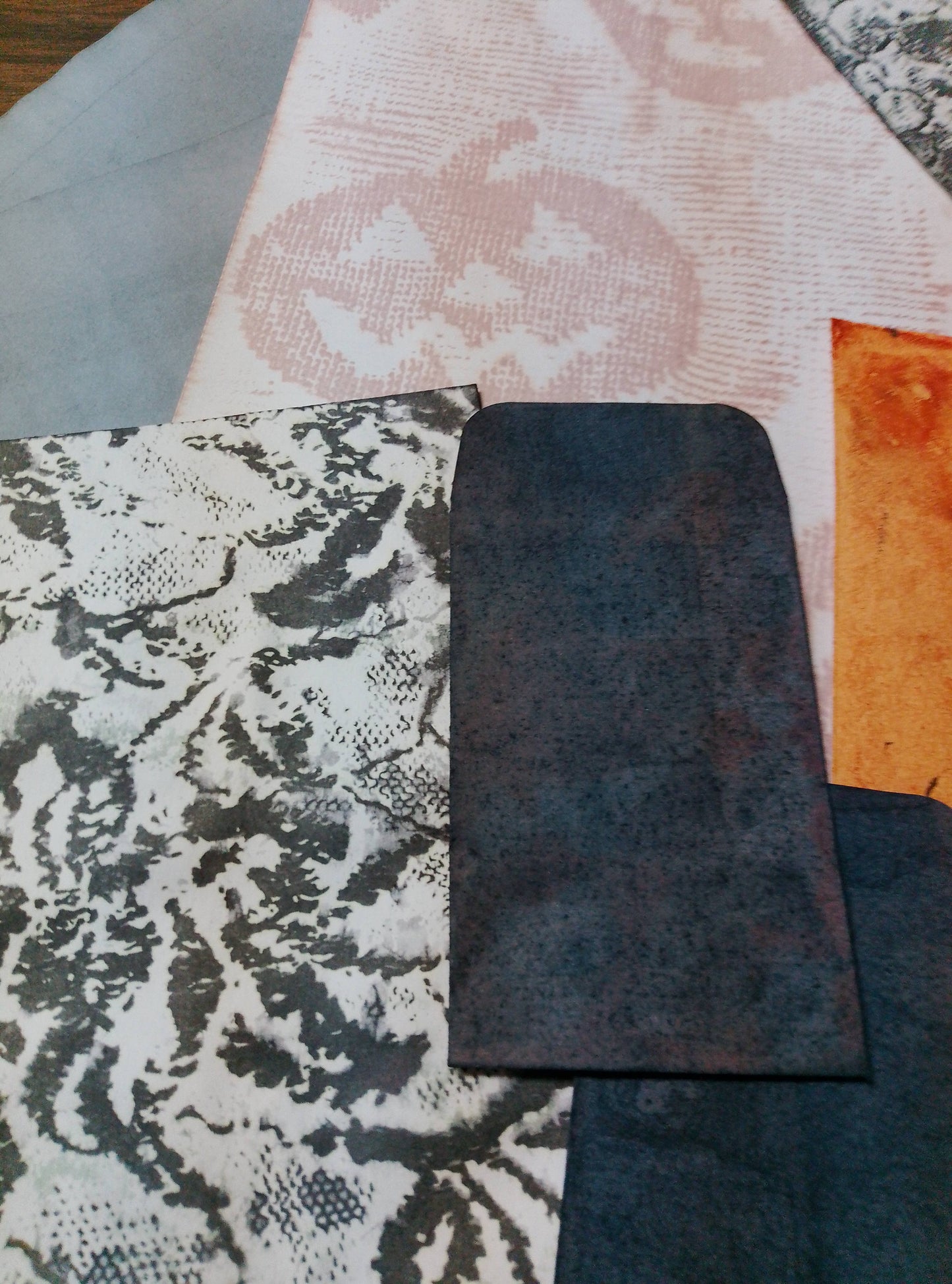 Halloween Envelope pack 10 small messenger, standard, coin and minis. These are all black, orange and maybe some yellow.
