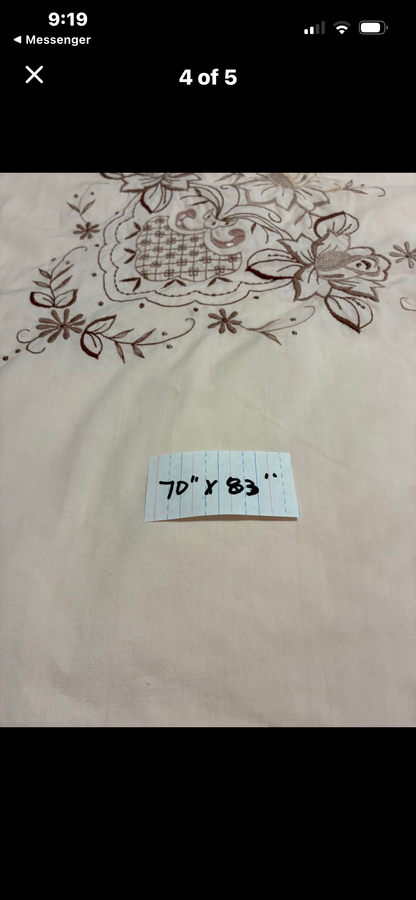 Table cloth