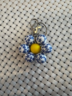 Small flower key chains