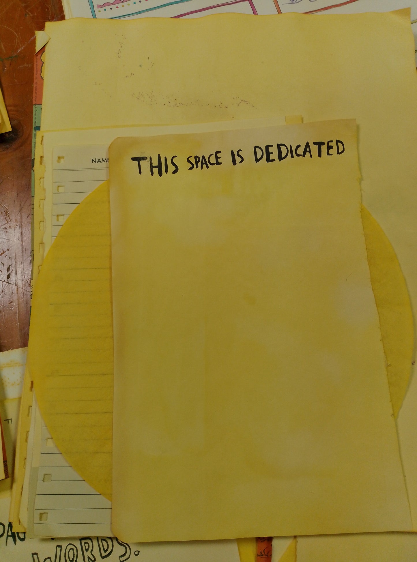 Tricia's Pretty Paper pack in a cheery daffodil shade.  These paper packs will brighten up any journal or craft project.  Papers from journals, calendars, cute stationary and of course Tricia's signature designer papers.