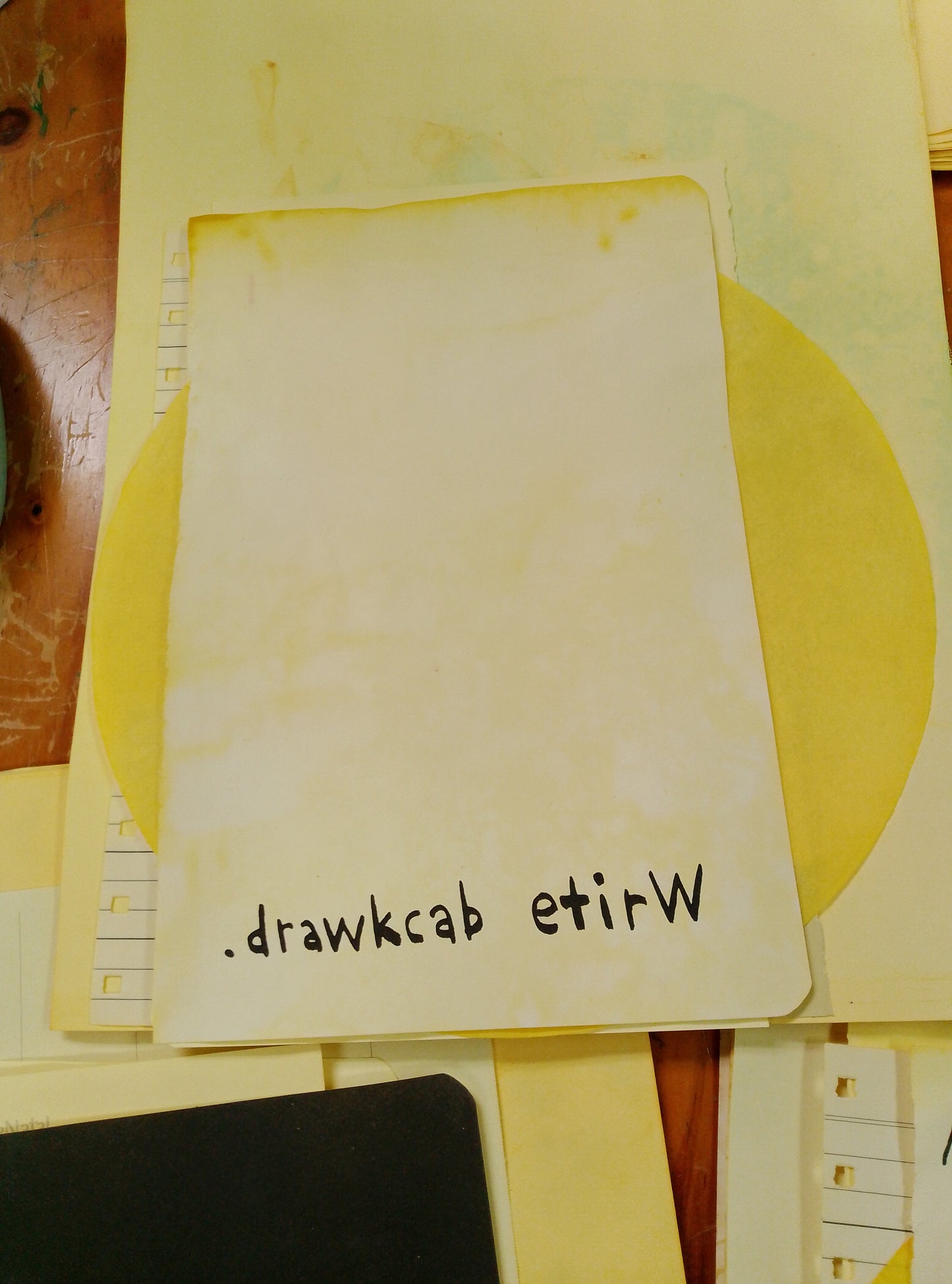 Tricia's Pretty Paper pack in a cheery daffodil shade.  These paper packs will brighten up any journal or craft project.  Papers from journals, calendars, cute stationary and of course Tricia's signature designer papers.