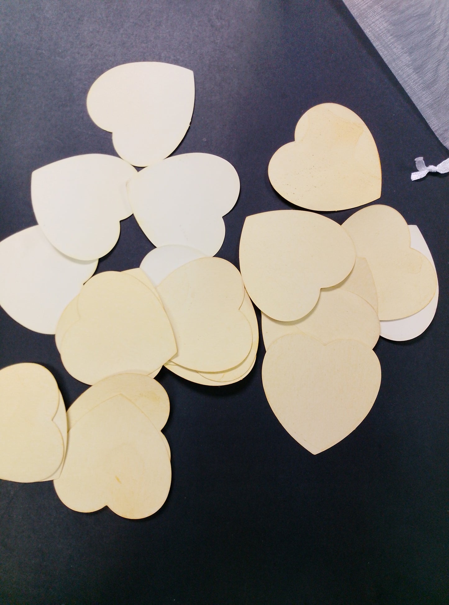 Yellow hearts 20 of the cutest little hearts ready for your next project.